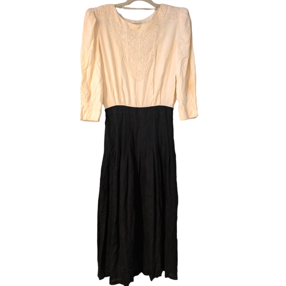 RARE VINTAGE 80s Sarah Elizabeth button back long sleeve dress in EUC